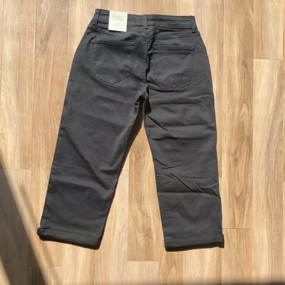 croft & barrow midrise cuffed black jean Capri size 0 - Picture 13 of 16